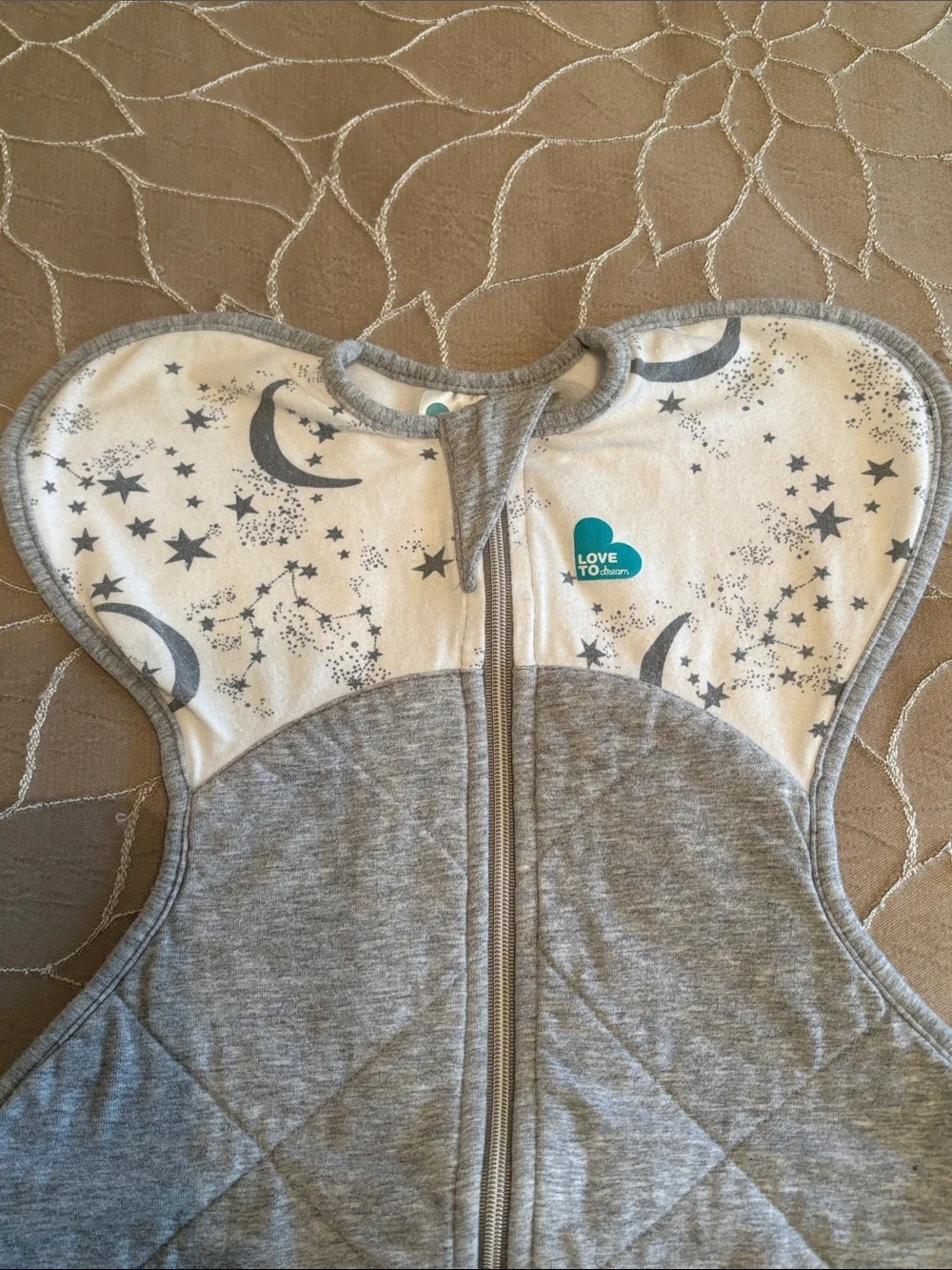 Love To Dream - Swaddle Up Warm Sleep Sack. TOG 2.5 - Newborn size